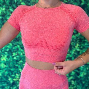 BRAND NEW Seamless Workout Shirt